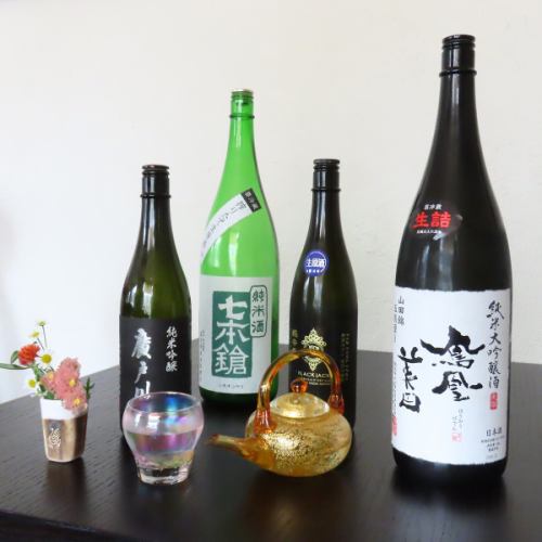 全国各地の日本酒を堪能◎