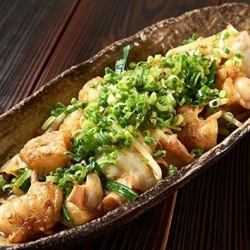牛ホルモン味噌炒め
