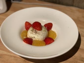 Strawberries, sweet summer and burrata cheese