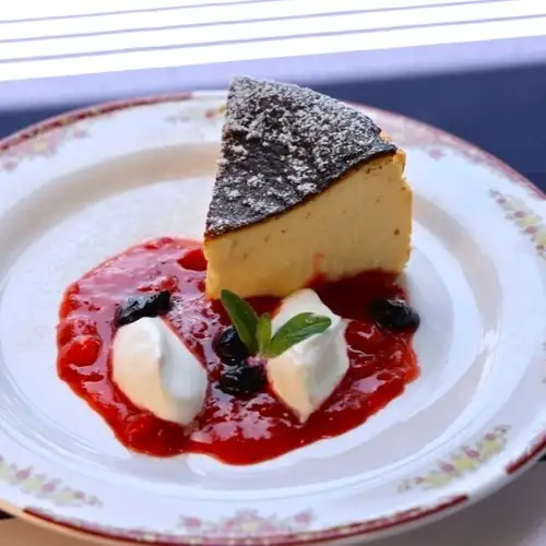 ナッソーのバスクチーズケーキ
