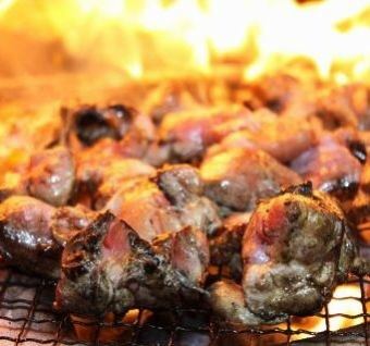 Grilled free-range chicken thigh ~grilled Miyazaki Binchotan charcoal~