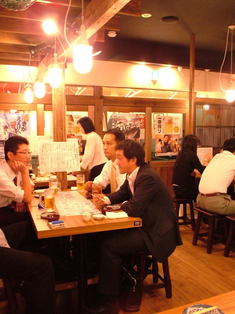 ☆ a charming atmosphere full of salarymen and OL bustling ☆ ☆ even at the end of work ___ ___ 0
