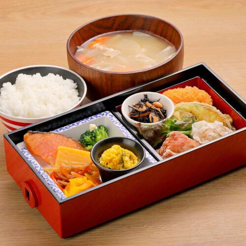 【推荐！】10道菜午餐套餐