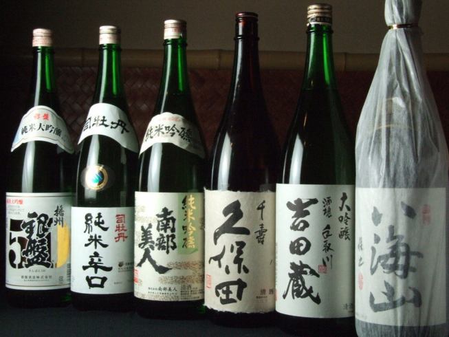 We also offer a wide variety of authentic local sake such as Kubota and Mt. Hakkai and authentic shochu ☆