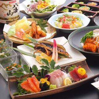 [Luxurious and satisfying course] Includes 3 hours of all-you-can-drink! 9 dishes including 5 kinds of sashimi and grilled red snapper for 5,000 yen