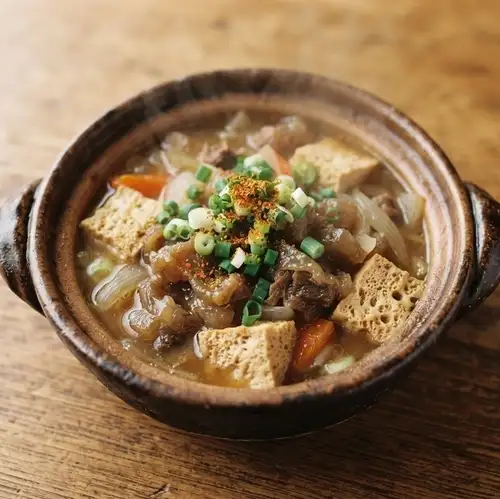 干し豆腐と牛すじの煮込み