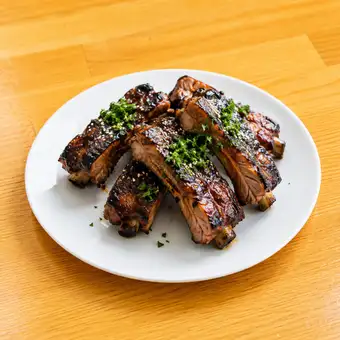 豪快スペアリブ焼き
