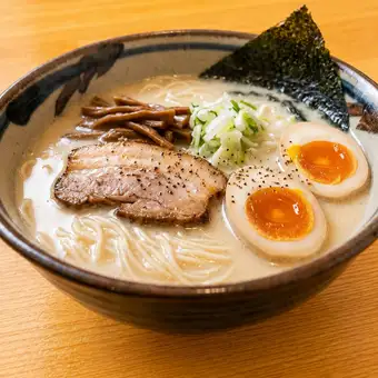 地鶏白湯ラーメン