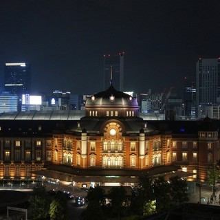 Spread out in front of you [Tokyo Station Building]