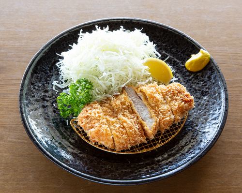 鹿児島黒豚ロースかつ定食