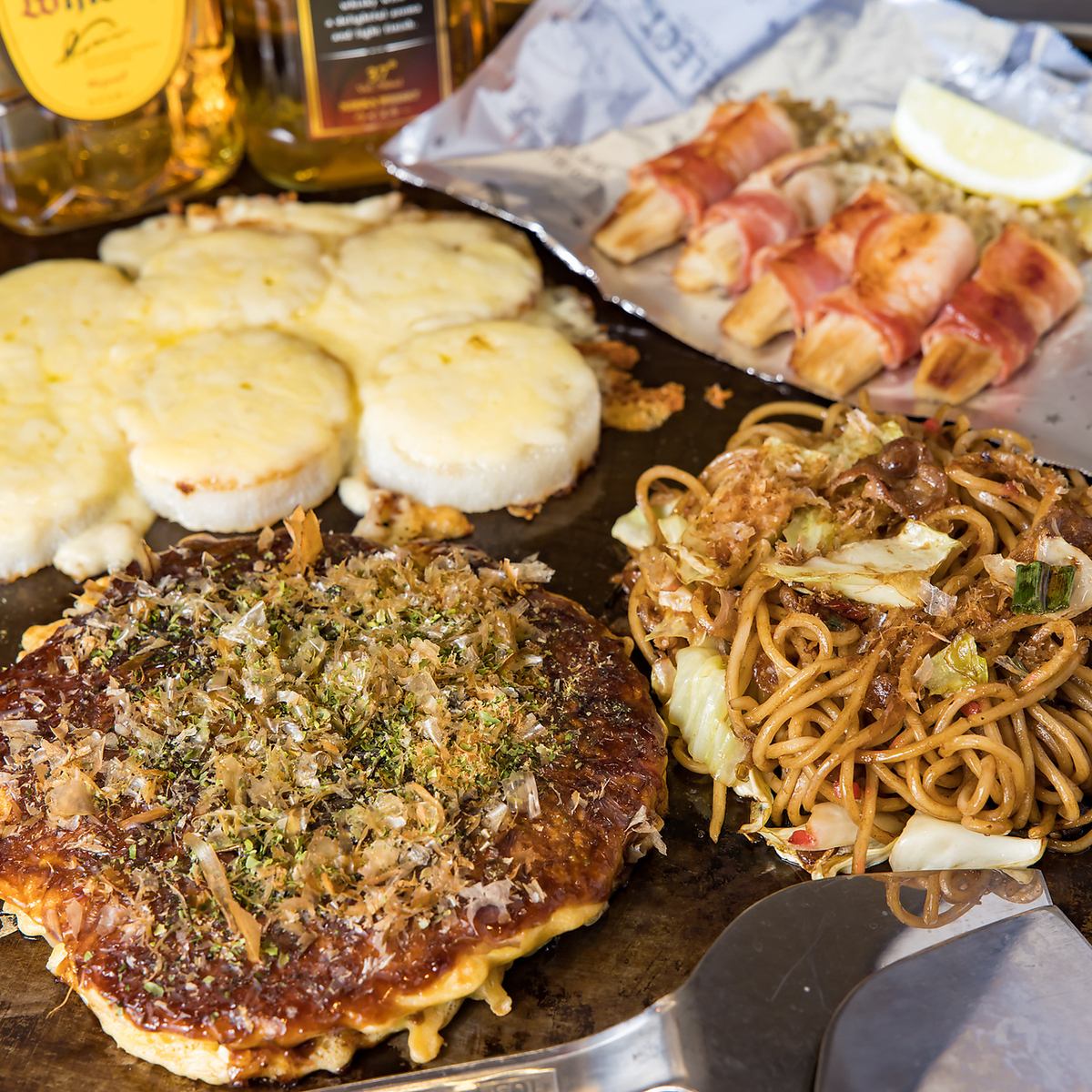 アットホームな雰囲気の店内で焼きたての鉄板料理をお楽しみいただけます！