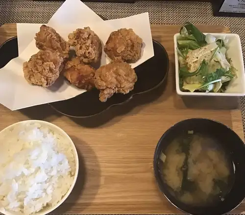 炸鸡午餐