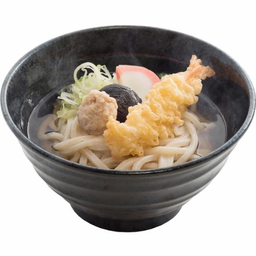 Nabeyaki-style shrimp tempura udon
