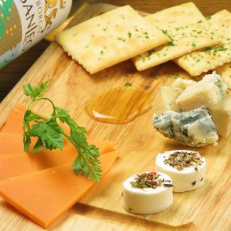 Assortment of 3 kinds of cheese