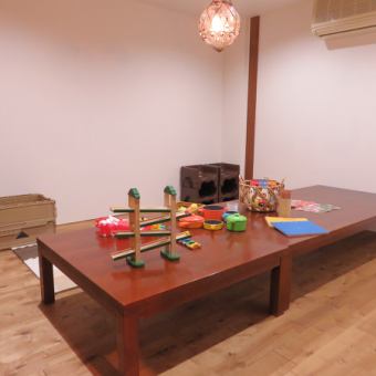 Kids' playroom and lots of toys available♪ *Please note that we cannot accept reservations for this room as it is a room for children to play.In the meantime, parents, please take it easy.