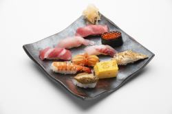 Premium Nigiri Sushi (with soup)