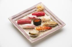 Chef's Choice Nigiri Sushi (with soup)