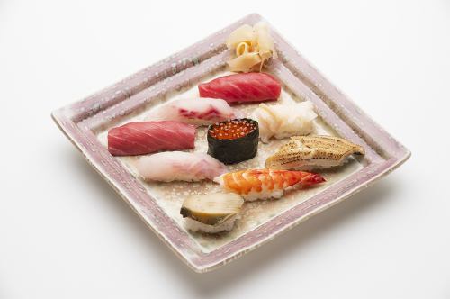 Chef's Choice Nigiri Sushi (with soup)
