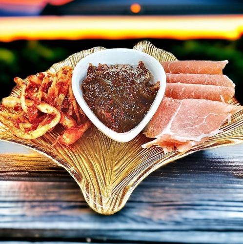琉球おつまみ三兄弟