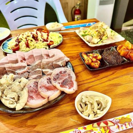 ≪水・木・金限定≫【1.5時間飲み放題付き】全10品野菜たっぷりチャンピオンの沖縄満喫コース