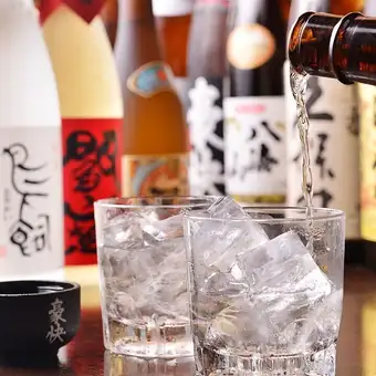 組数限定!『プレミアム飲み放題』銘柄日本酒20種類以上+生ビール含約70種飲み放題プラン♪3300円