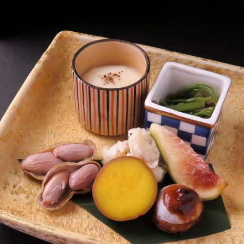 器にもこだわりを