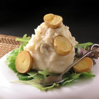 Homemade bacon potato salad
