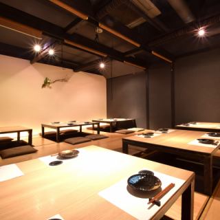 From medium to large groups ◎ A private room space with a sunken kotatsu table that can accommodate up to 30 people.