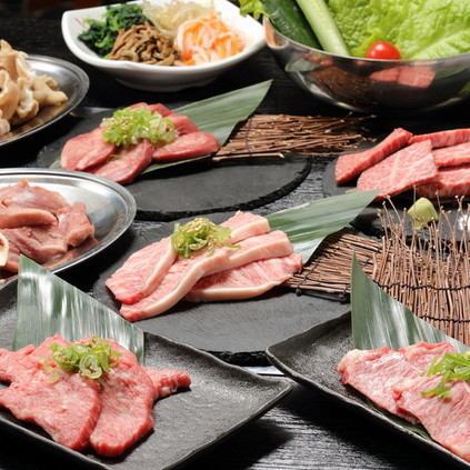 選び抜かれた県内産の鶏・豚をはじめとした絶品のお肉をご堪能ください♪