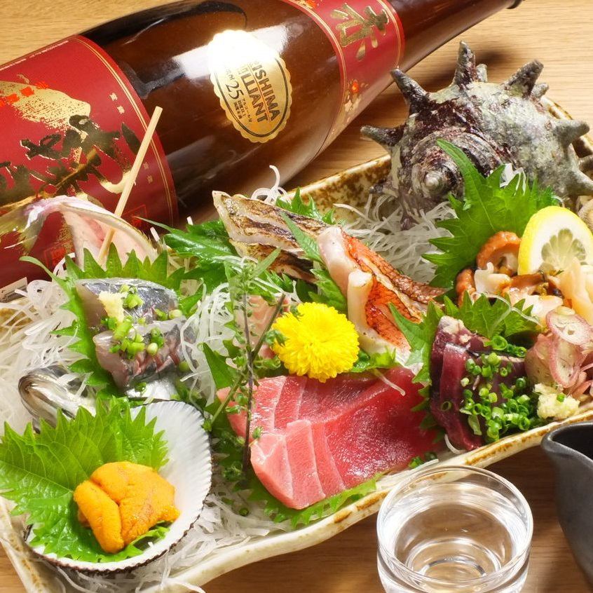 自ら仕入れる朝獲れ活魚が自慢！旬の宴会コース5000円～ご用意！