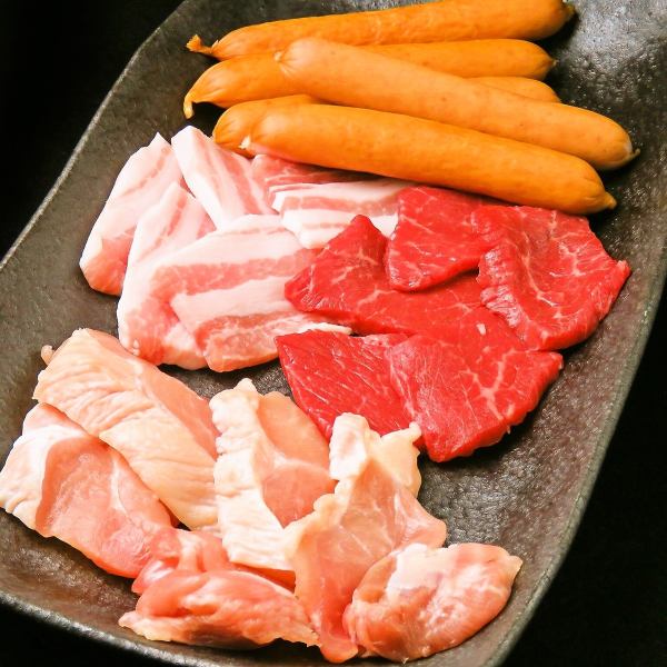 ≪Very popular≫ Ken-chan's all-you-can-eat course☆Assortment of 4 kinds of meat (dishes) + rice and salad ⇒3,500 yen for 90 minutes!