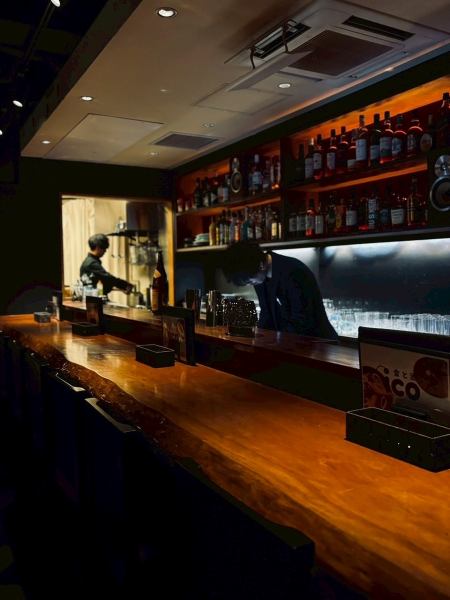 終電を気にせず、時間を忘れて楽しみたい方にピッタリのスポットです！深夜までしっかり営業しているので、二次会や三次会にもおすすめ☆少人数でも落ち着いて過ごせるため、夜遅くまでまったりと語り合えます！美味しいお酒と料理が、夜の会話をさらに盛り上げることは間違いない◎友達と朝までお楽しみください★