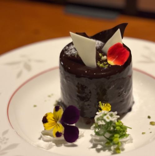 フランボワーズのムースショコラ