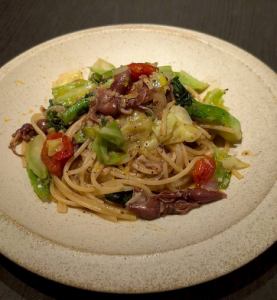 ホタルイカと季節野菜のオイルパスタ