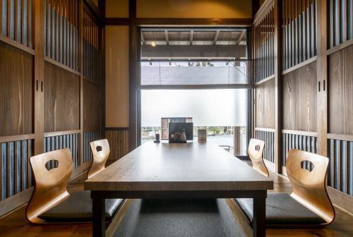 4名様お座敷（掘りごたつ）個室　3室完備