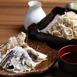 舞茸と茄子天婦羅蕎麦