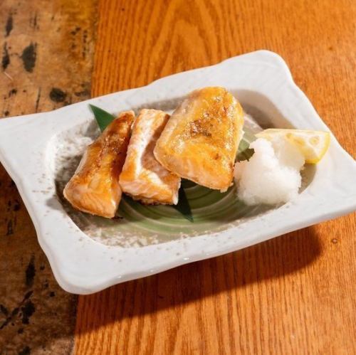 Grilled salmon belly