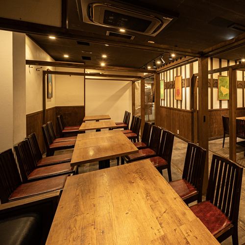 【テーブル個室 6~10名】中人数でのご宴会も個室OK!ご利用人数に合わせた個室へご案内いたします。