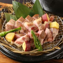 国産豚の藁焼き