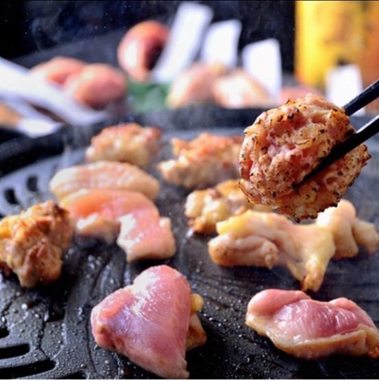 【宴会用】丹波鸡肉9品自助套餐4,000日元+2小时无限畅饮。