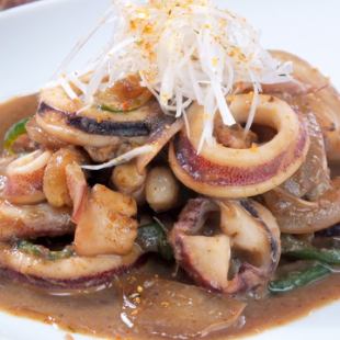 ★ Stir-fried squid belly / stir-fried pork kimchi