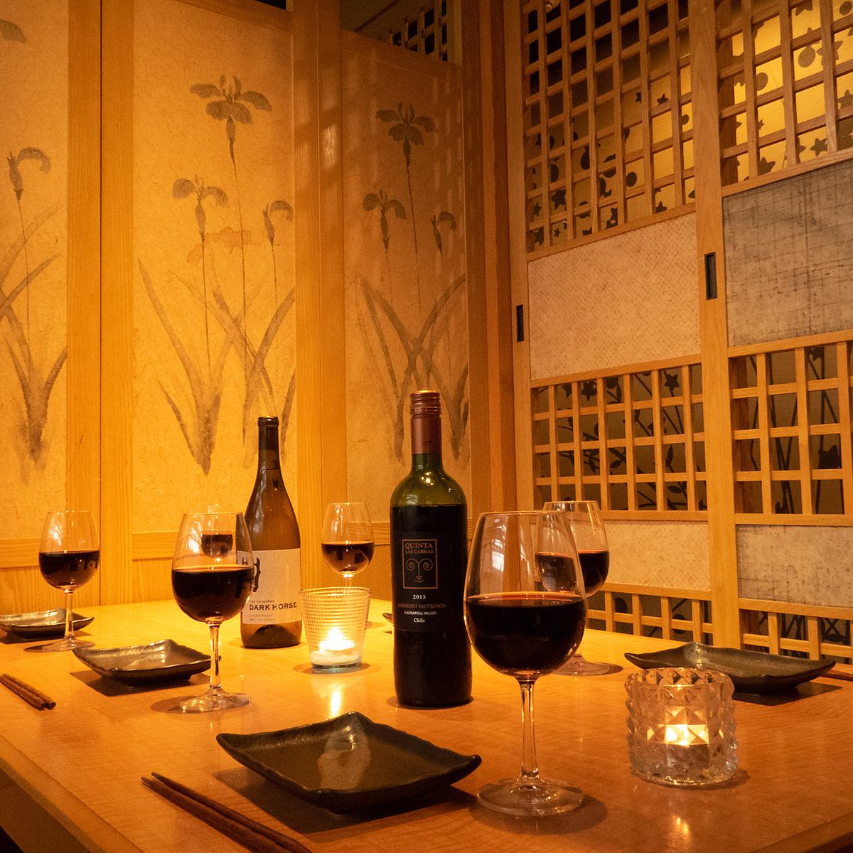 所有座位均為包廂/單品無限暢飲1100日圓起/餐酒無限暢飲2200日圓起