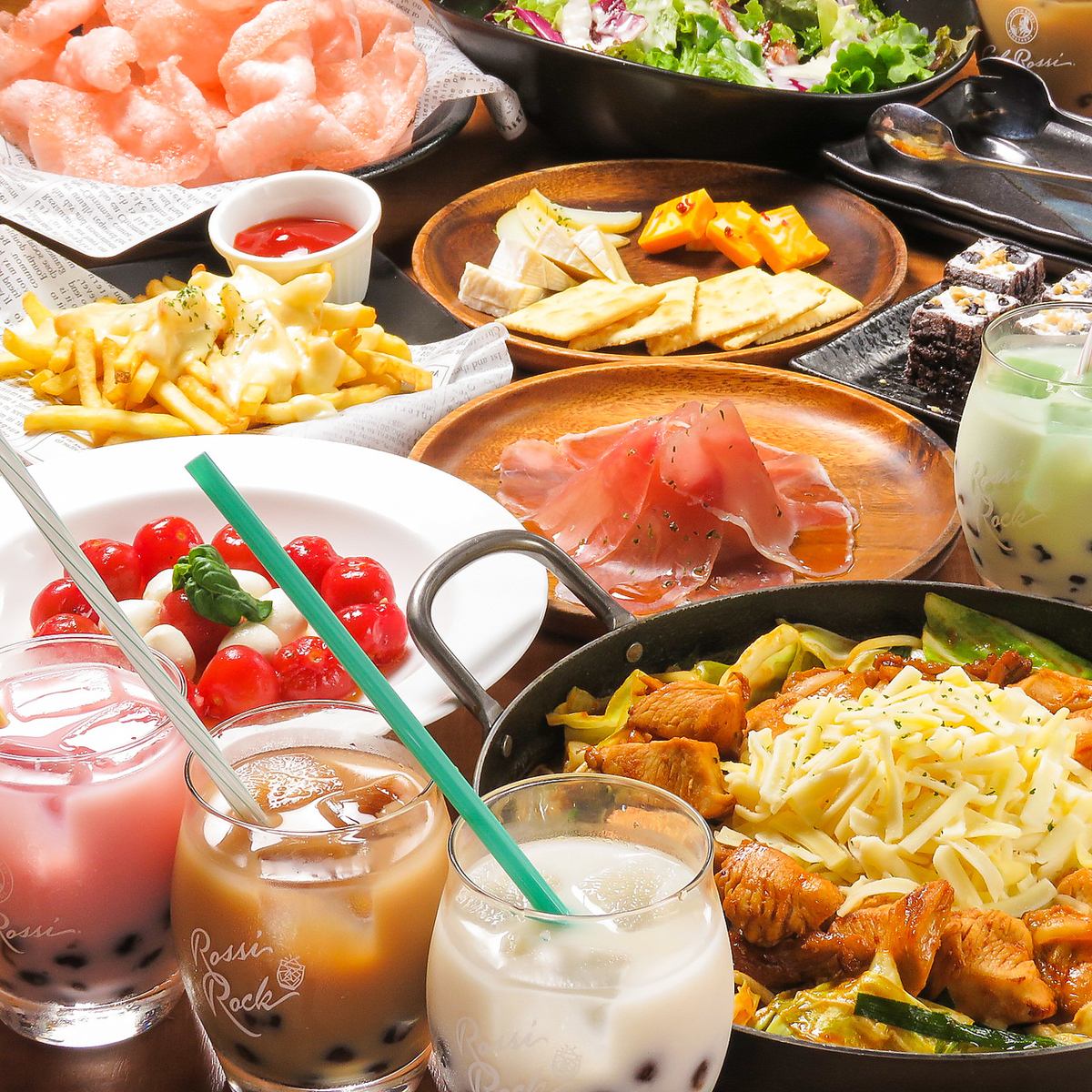 All-you-can-eat and all-you-can-drink food, drinks, and desserts starting from 2,300 yen