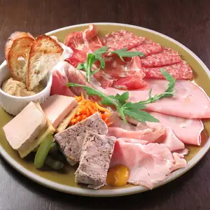 샤 큐 토리 모듬