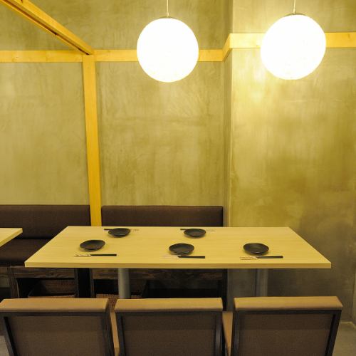 We can also accommodate groups! Please relax in a private room.