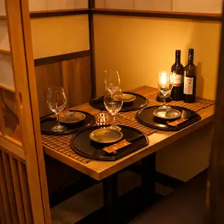 【個室居酒屋】4名様~8名様まで♪完全個室空間をお楽しみください♪女性や合コンなどで大人気!また記念日や誕生日会などにもワンランク上の宴会を演出♪3時間飲み放題&本格料理豪華コースもご用意しております!◇新橋 個室 居酒屋◇