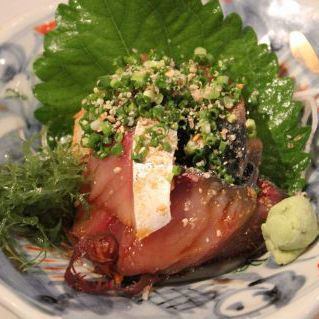 芝麻鯖魚