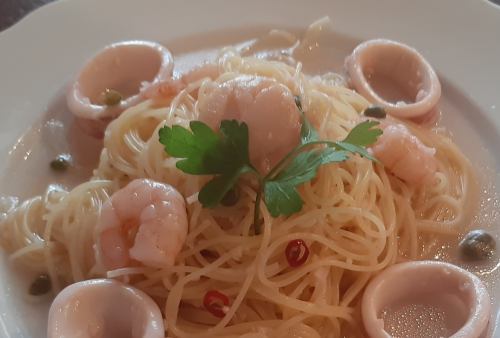 冷海鮮意麵