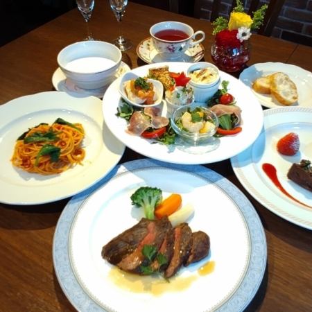 【期間限定 12月20日(土)~25日(木)】 クリスマス特別ディナー6700円(税込み)予約制