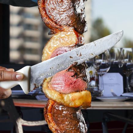 ☆適合各種聚會☆【正宗巴西烤肉6種共12道菜】含2小時無限暢飲3,600日元